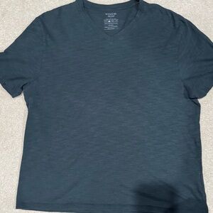 Vince Men's Dark Gray V-Neck Tee